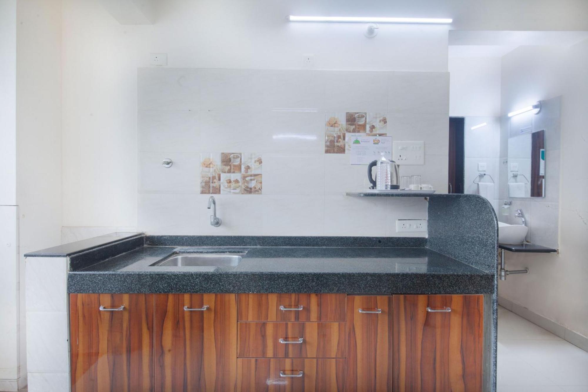Hotel Treebo Park View Hadapsar Pune Zewnętrze zdjęcie